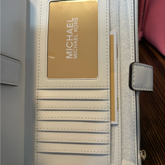 MK rainbow wallet - Picture 5 of 6